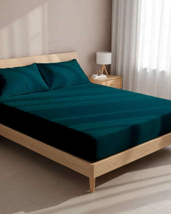टील प्रीमियम माइक्रोफाइबर फिटेड बेडशीट - अल्ट्रा सॉफ्ट और एलिगेंट फ़िनिश