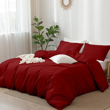 रज़ाई सुपर सॉफ्ट माइक्रोफाइबर 3 पीस डुवेट कवर सेट और 2 तकिये के कवर (18X28 इंच) - सिंगल, डबल, किंग साइज़ / बरगंडी